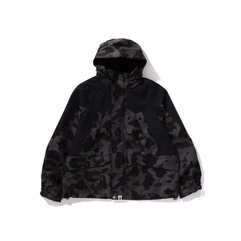A BATHING APE Camo Hoodie
