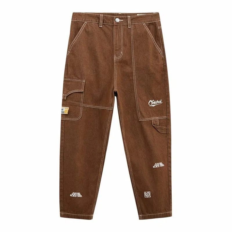 AW23