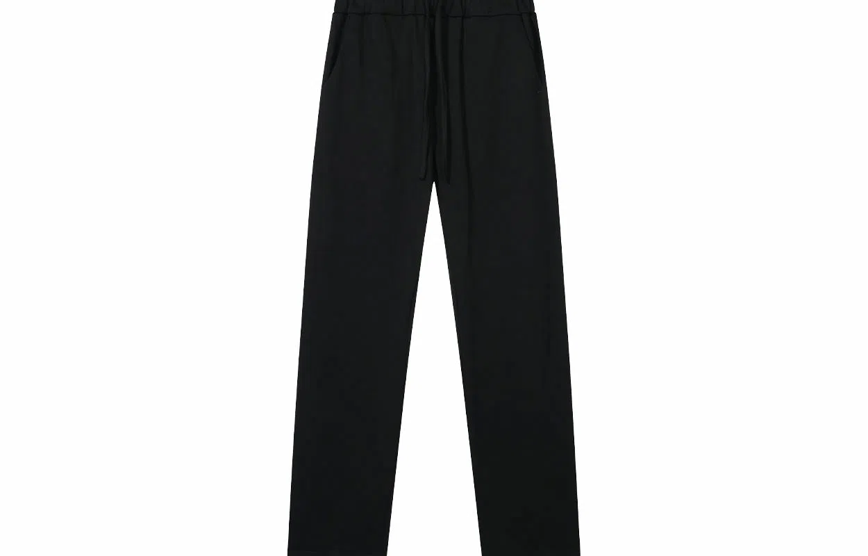 11ESTRANGER ASTRANGER