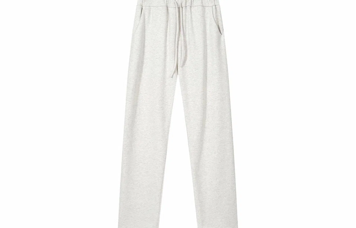 11ESTRANGER ASTRANGER