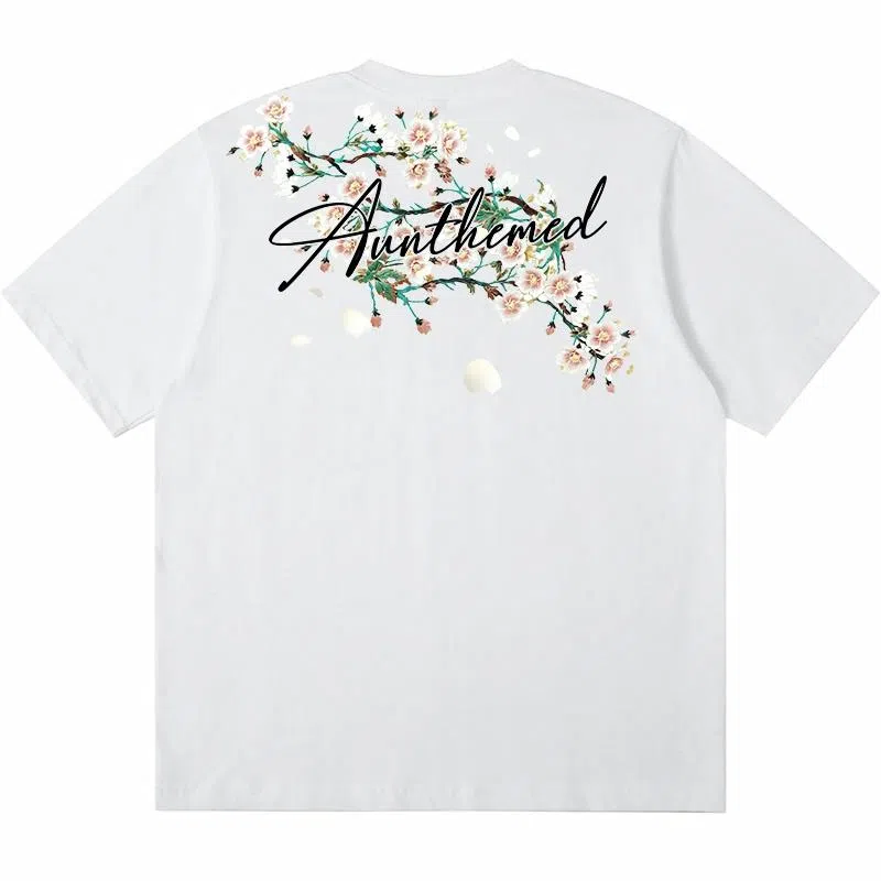 UNthemed T