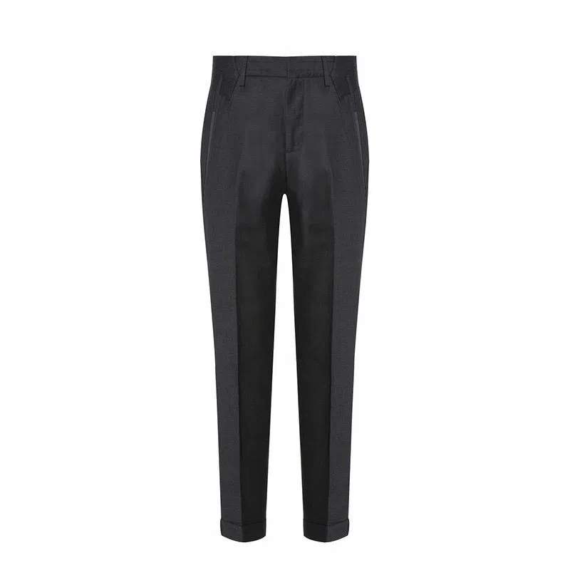 ANDREW MACKENZIE FW23