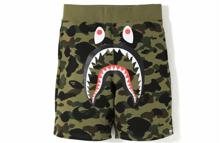 A BATHING APE 1st Camo Shark Sweat Shorts