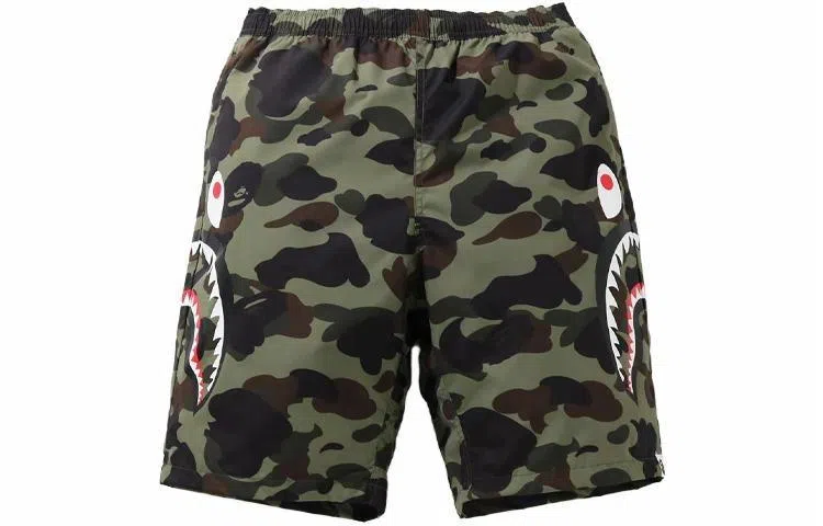 A BATHING APE 1St Camo Shorts