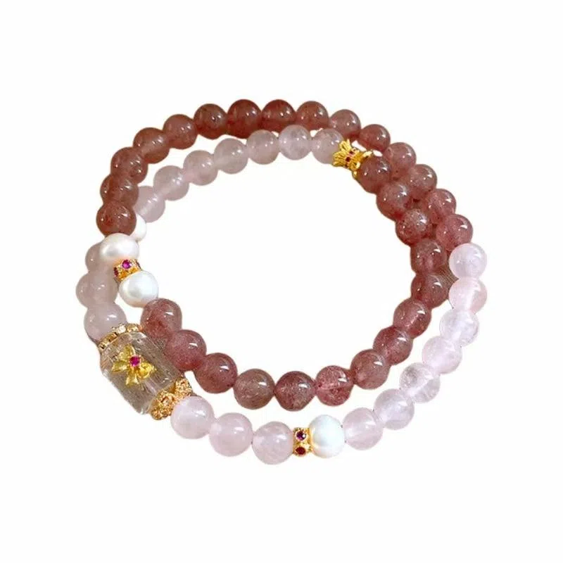 【甜心魔法】 指尖瑰宝 怦然心动浪漫能量甜蜜续费招正缘桃花事业充能缓解压力自信强大美好如约而至日常百搭#好运天然 草莓晶 手串 女款