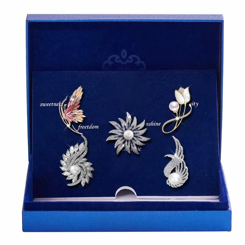 缔晶 森系时尚气质蝴蝶花环胸花套装 清新优雅日常通勤防走光配饰 合金 胸针 女款