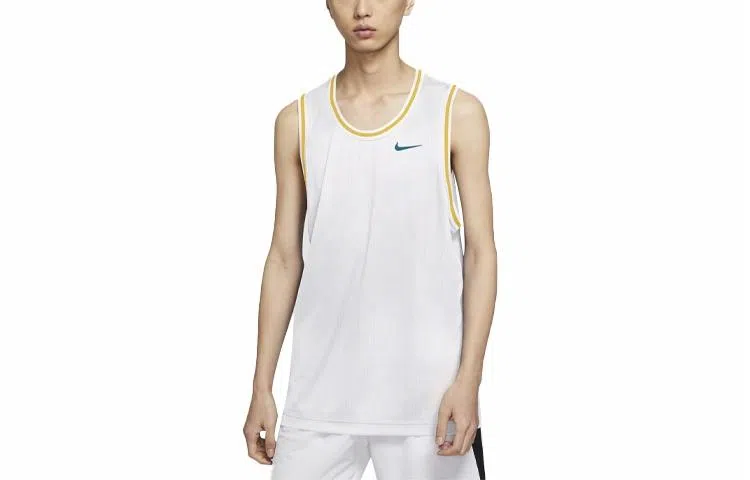 Nike DRI-FIT Classic