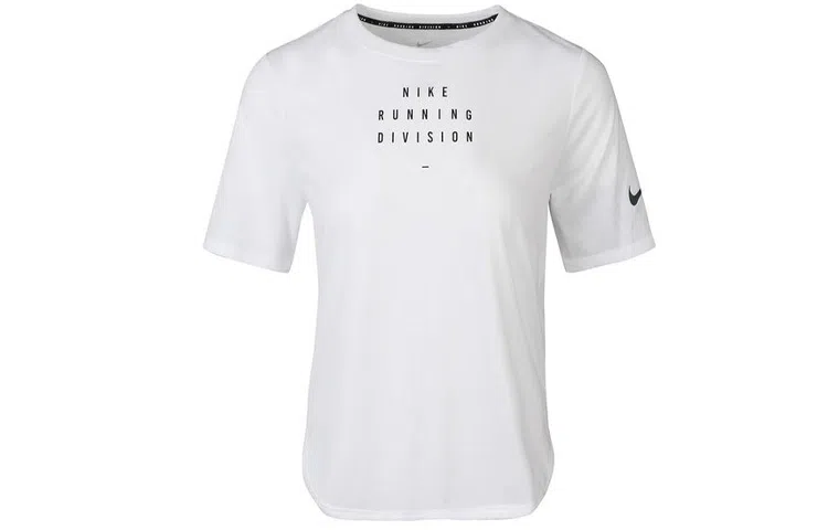 Nike SS20 T