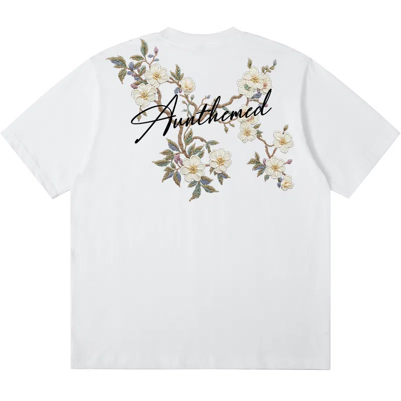 UNthemed T