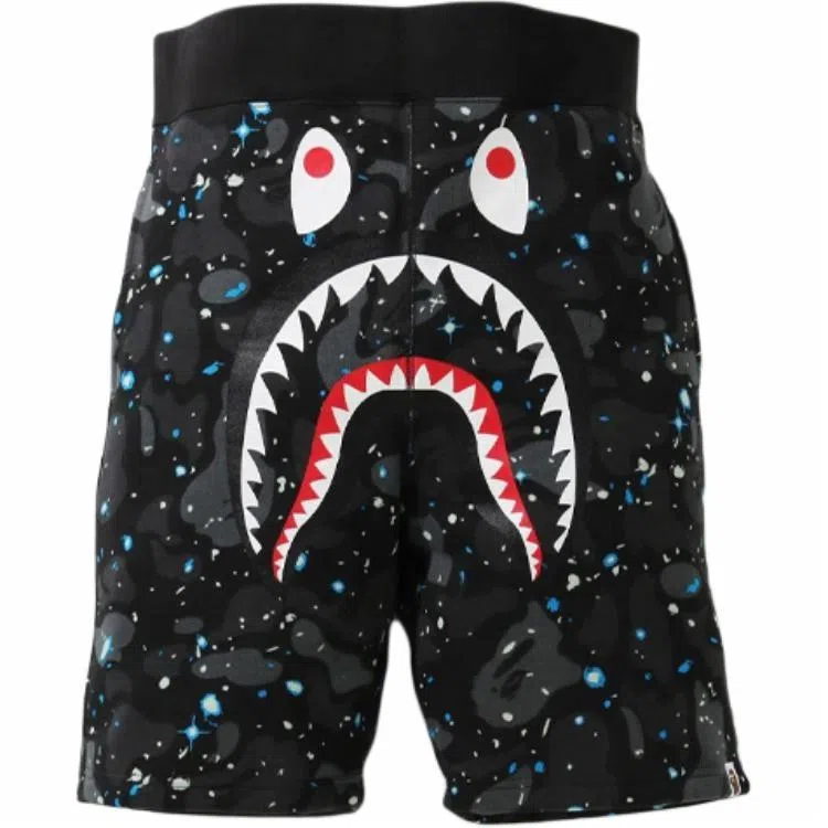 A BATHING APE