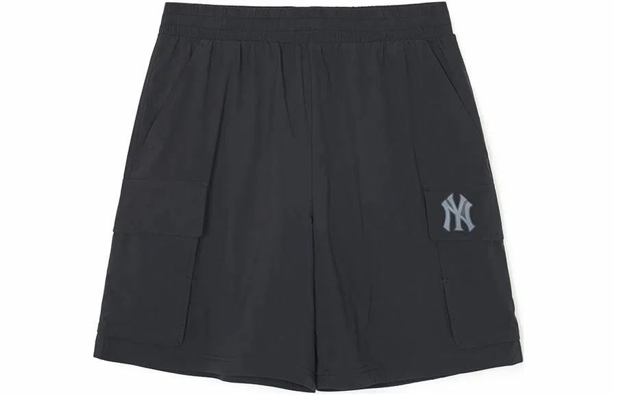 MLB Yankees Black Shorts