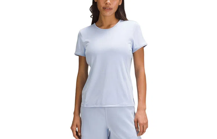 lululemon Twist-Back T