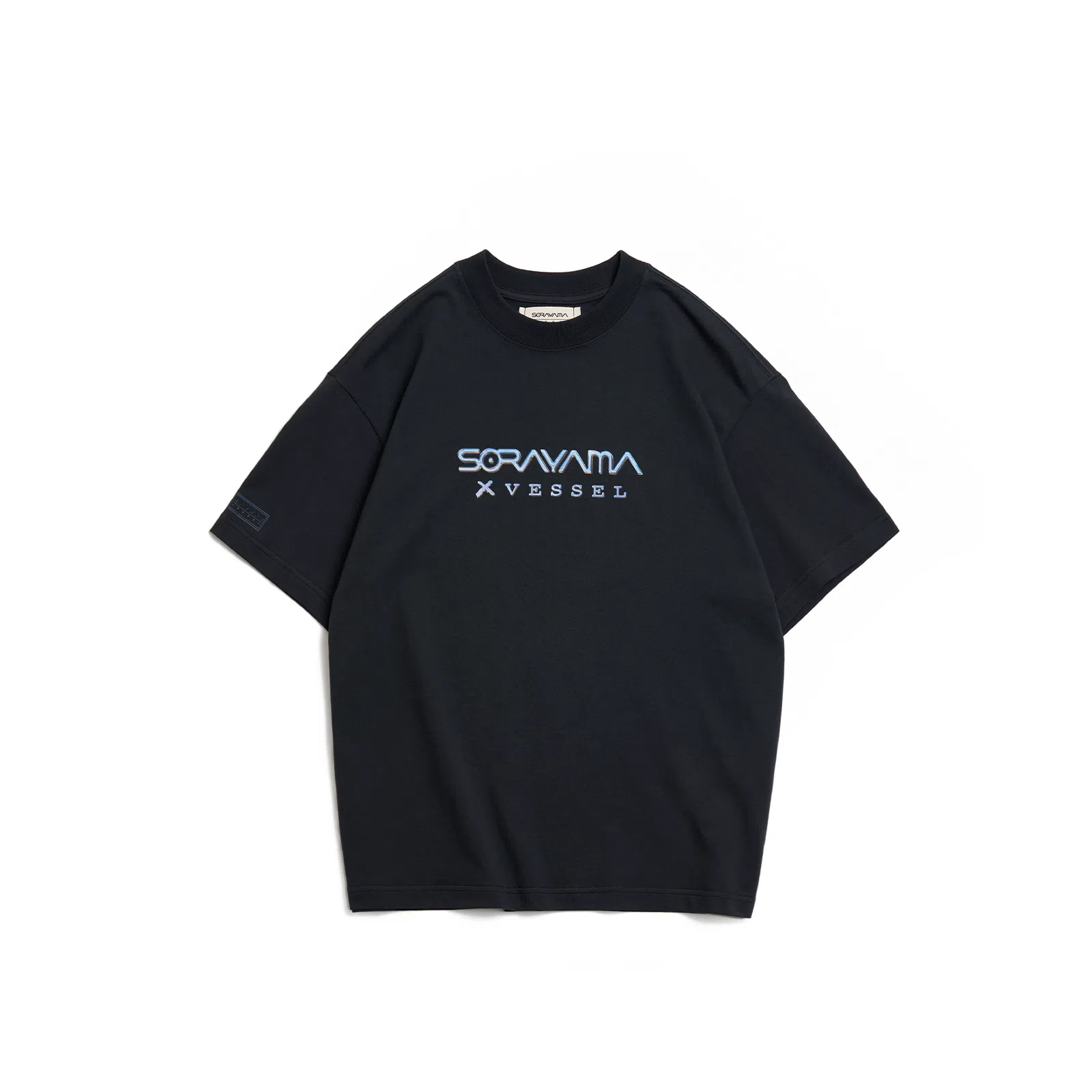 xVESSEL x Hajime Sorayama Carbon Grey