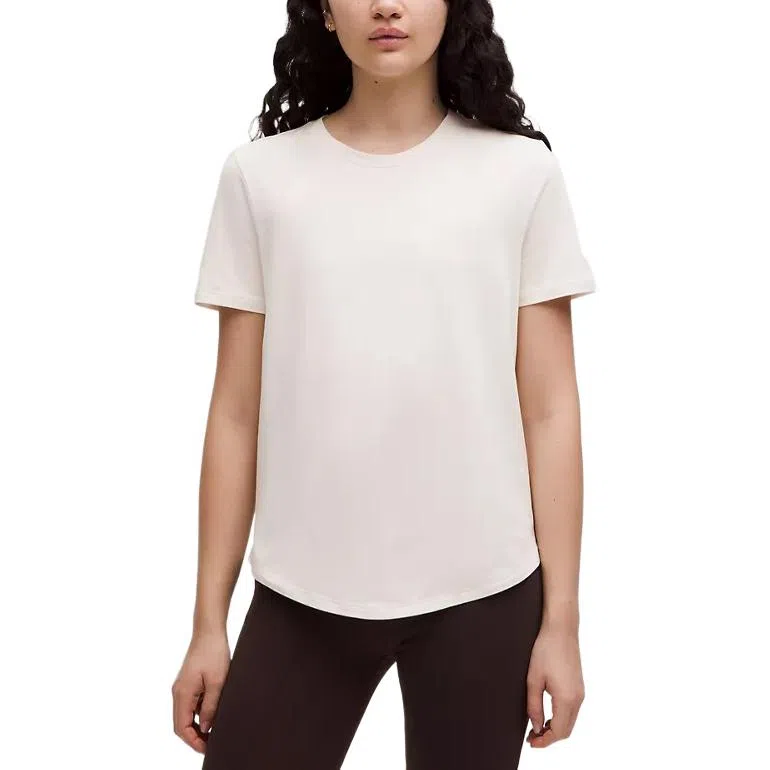lululemon Love T