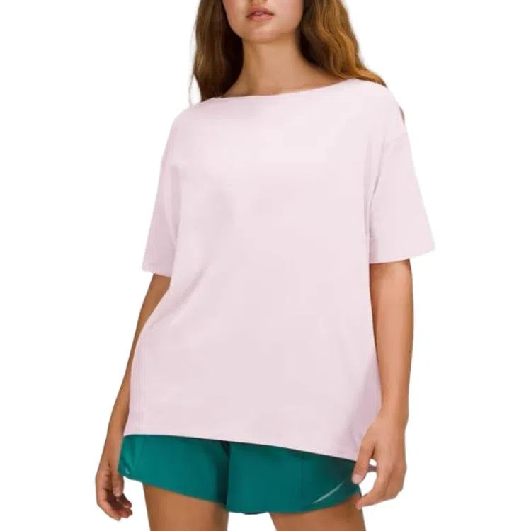 lululemon Back in Action T