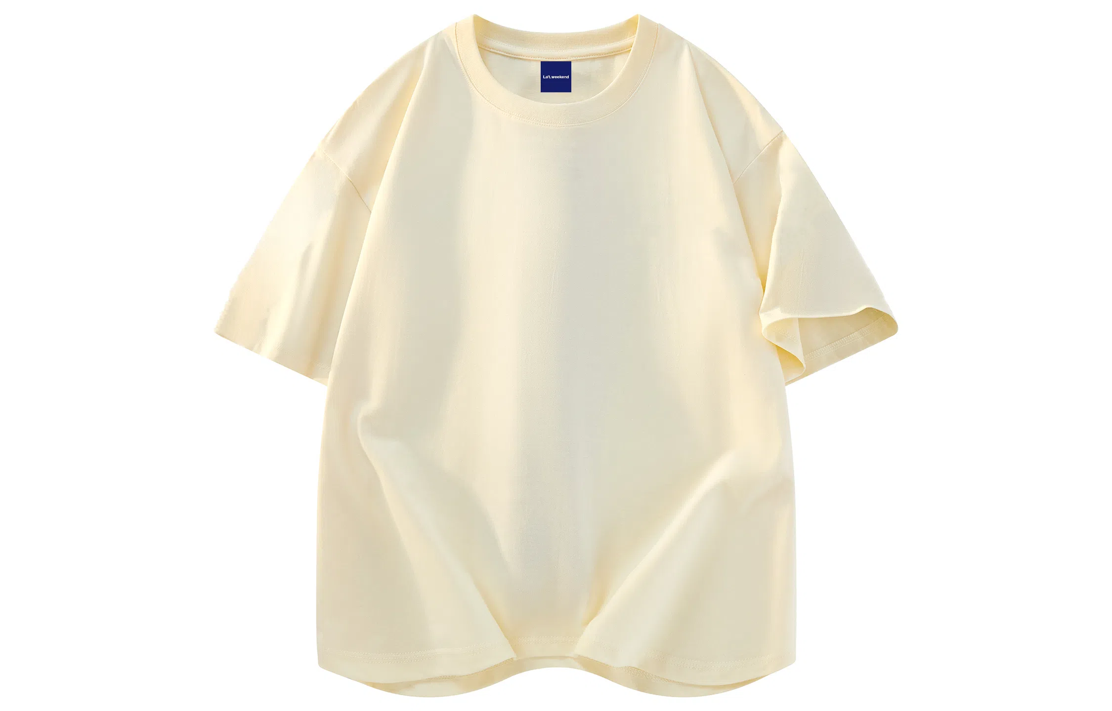LA'T.WEEKEND T