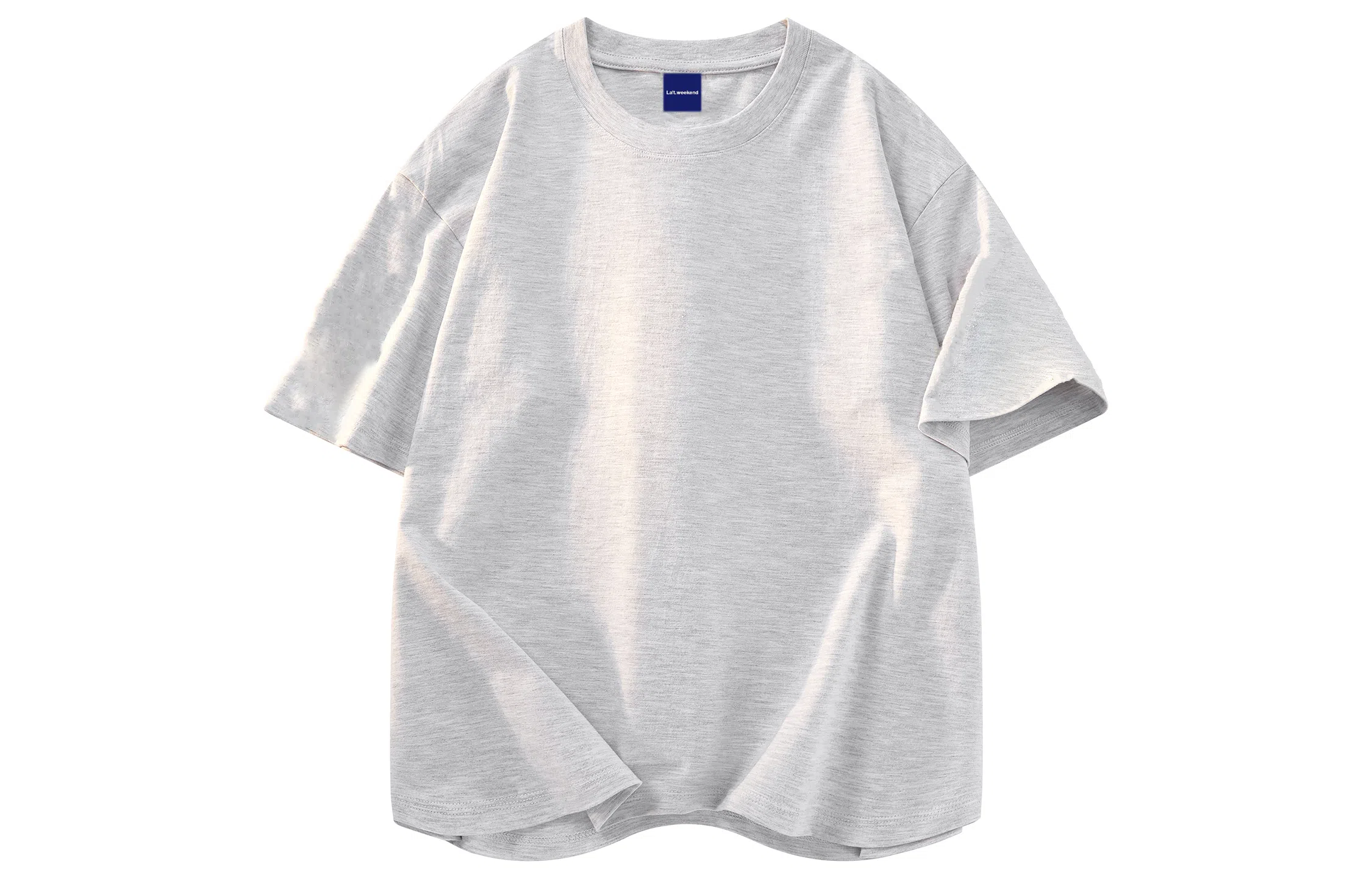LA'T.WEEKEND T