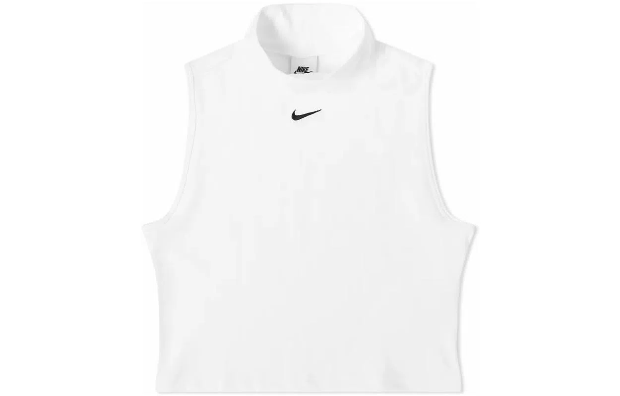 Nike SS22 Sportswear Collection Essentials