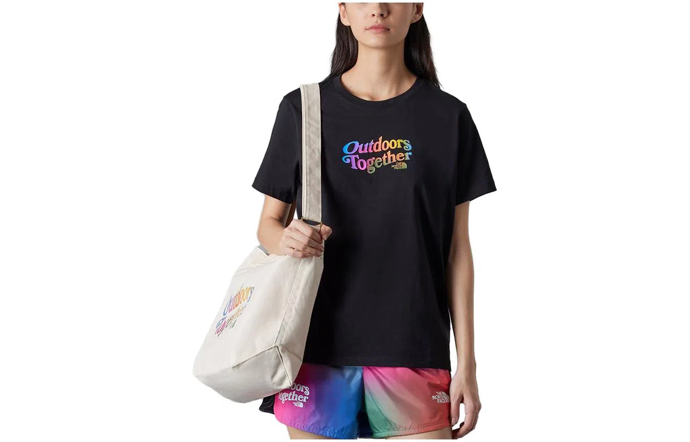 THE NORTH FACE SS23 T