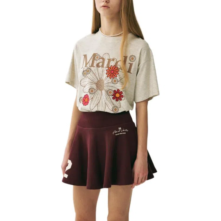 MARDI MERCREDI SS25 TSHIRT FLOWERMARDI BLOSSOM_OATMEAL TAUPE T