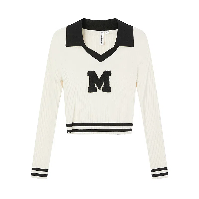 美特斯邦威 字母翻领时尚短款内搭针织衫 女款