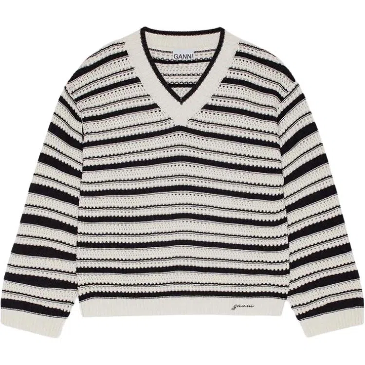 GANNI V