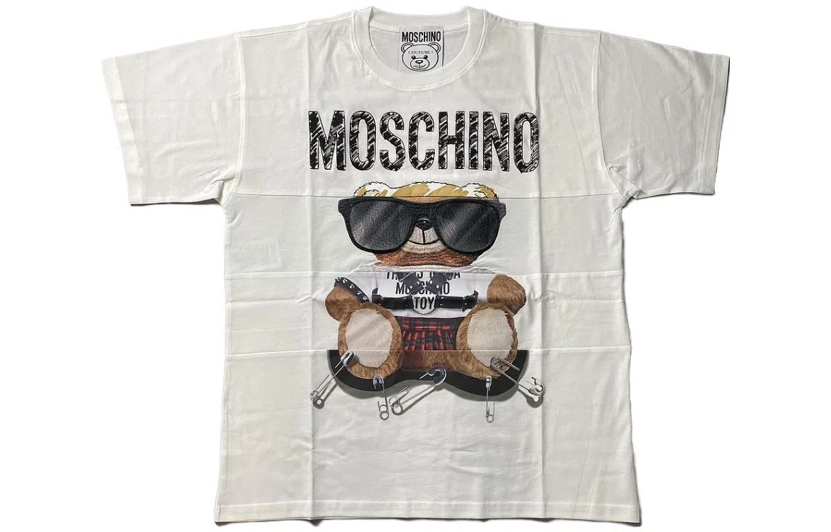 MOSCHINO T