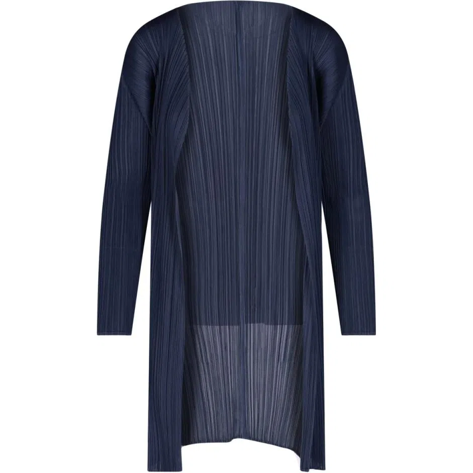 PLEATS PLEASE ISSEY MIYAKE