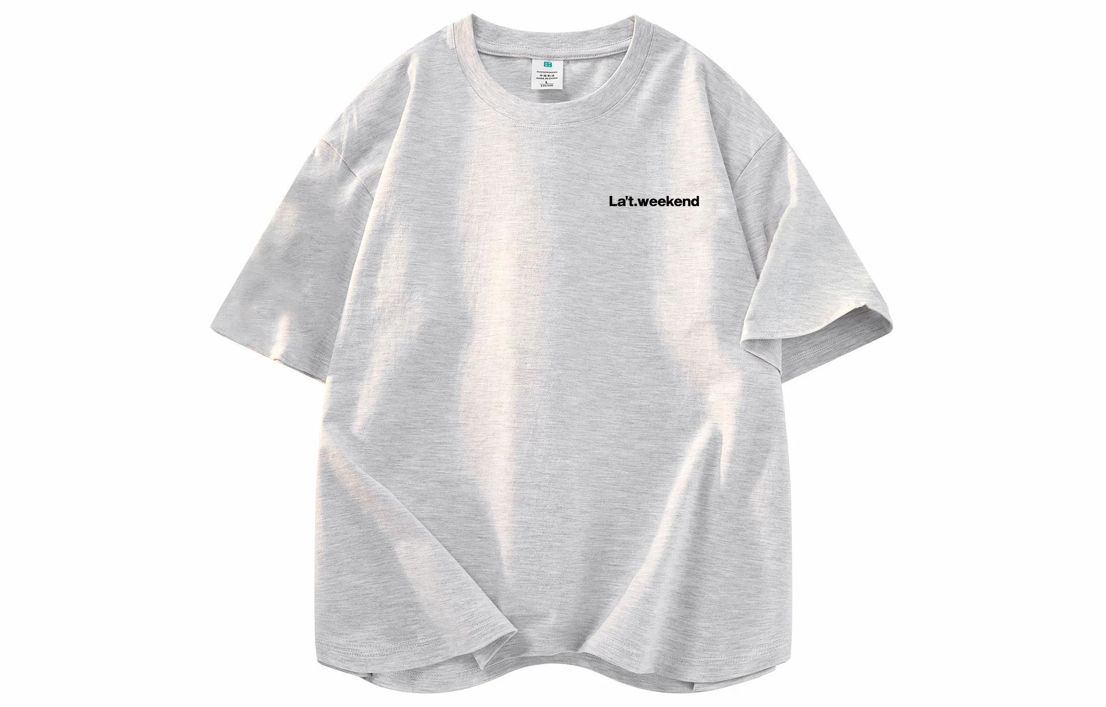 LA'T.WEEKEND LogoT