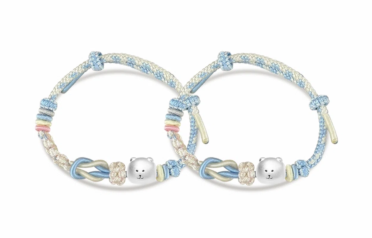 【S999纯银】 牧言 自嘲熊 萌趣可爱卡通简约小众设计高级感 立体磨砂小熊镂空交织如意结双色编绳 恋爱好运 足银 手绳 男女同款情侣款