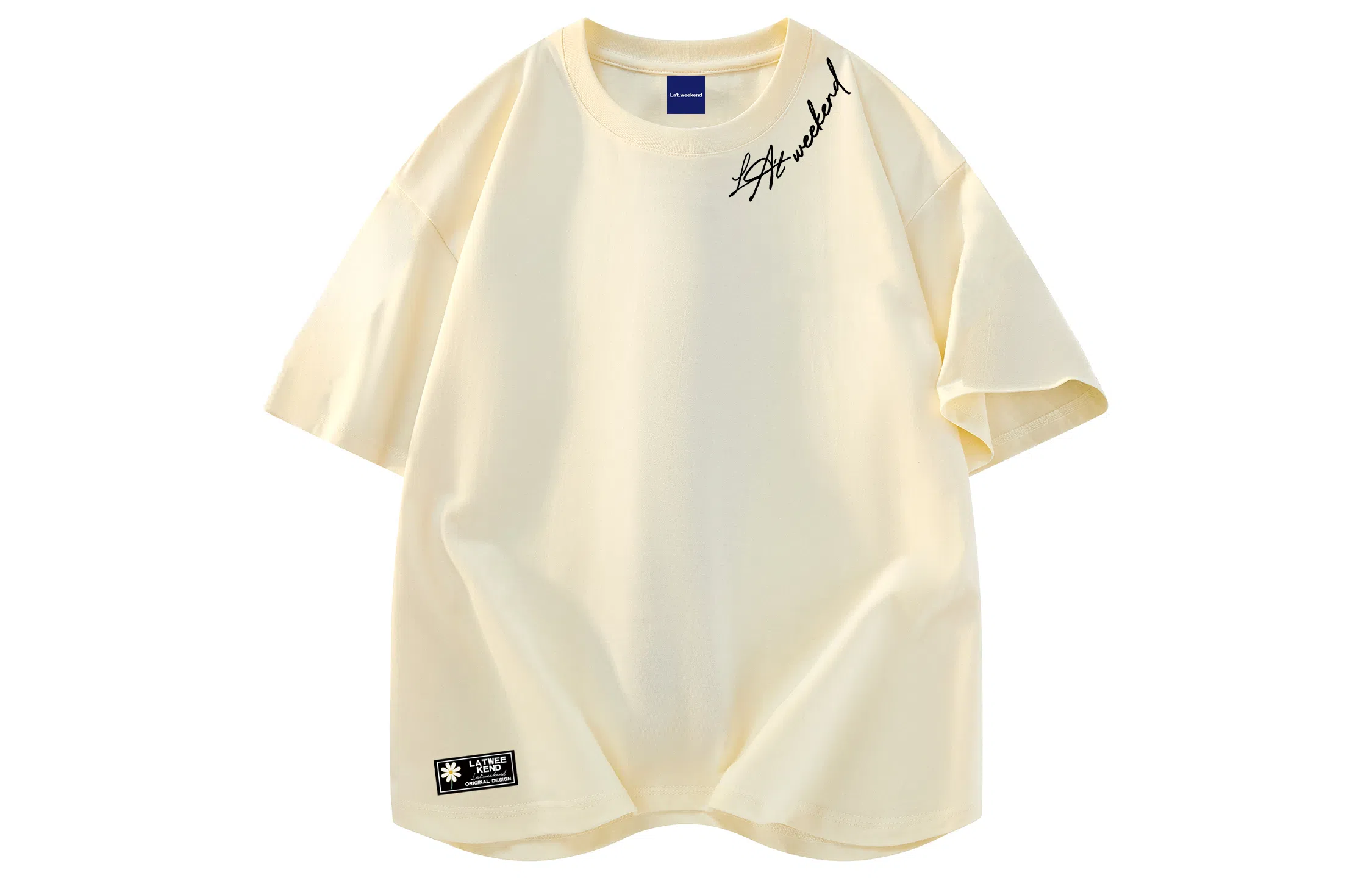 LA'T.WEEKEND LogoT