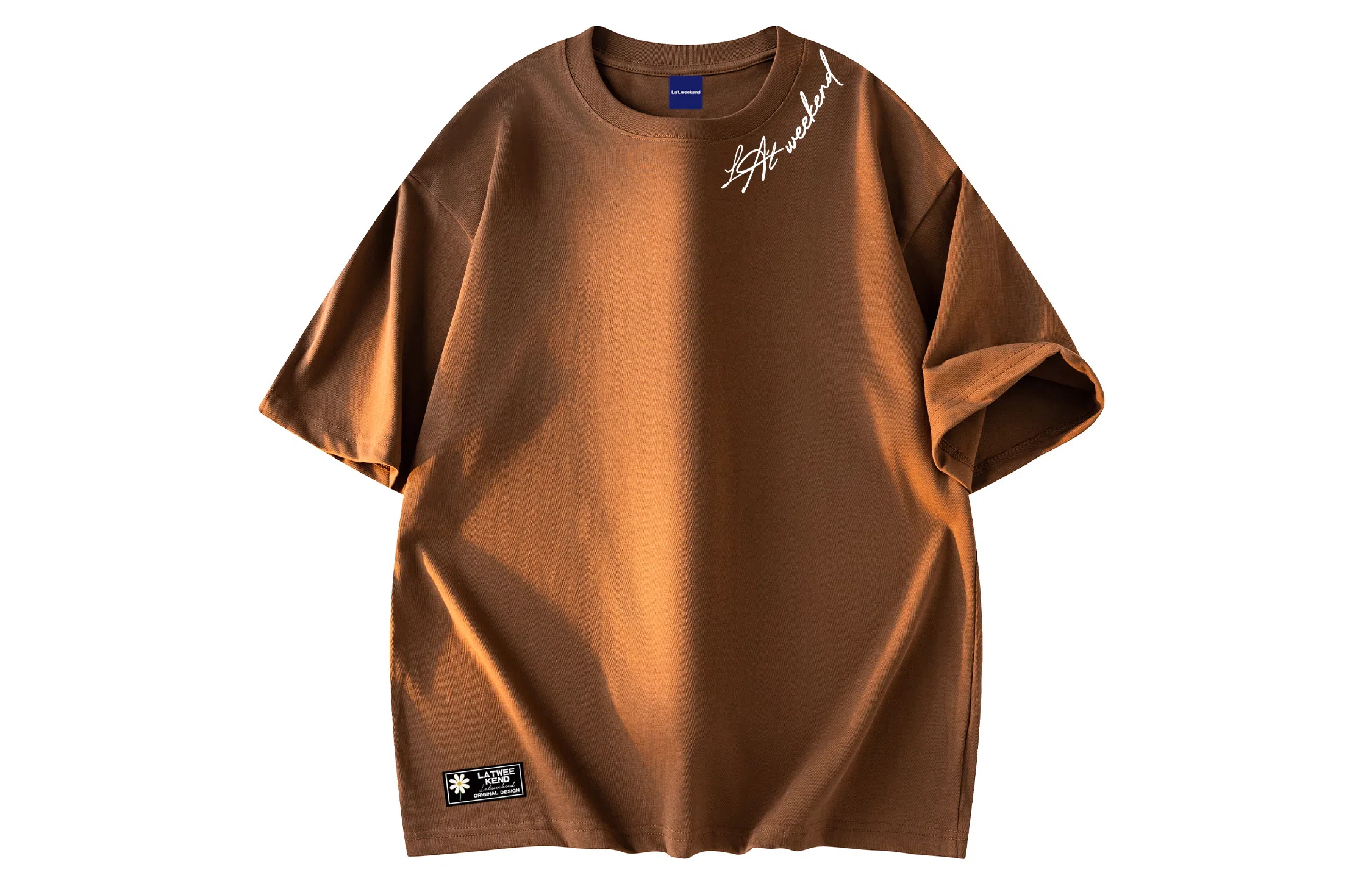 LA'T.WEEKEND LogoT