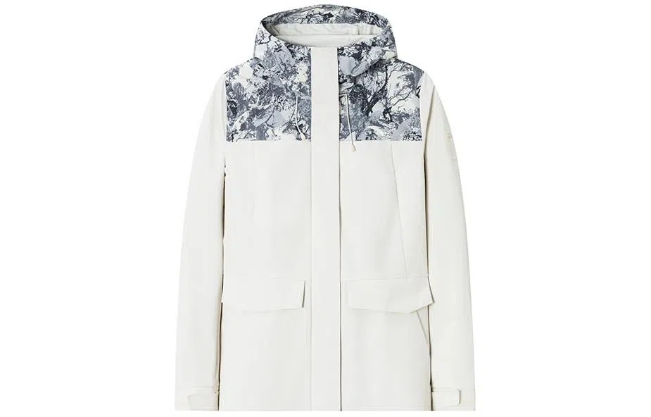 Anta x National Geographic)