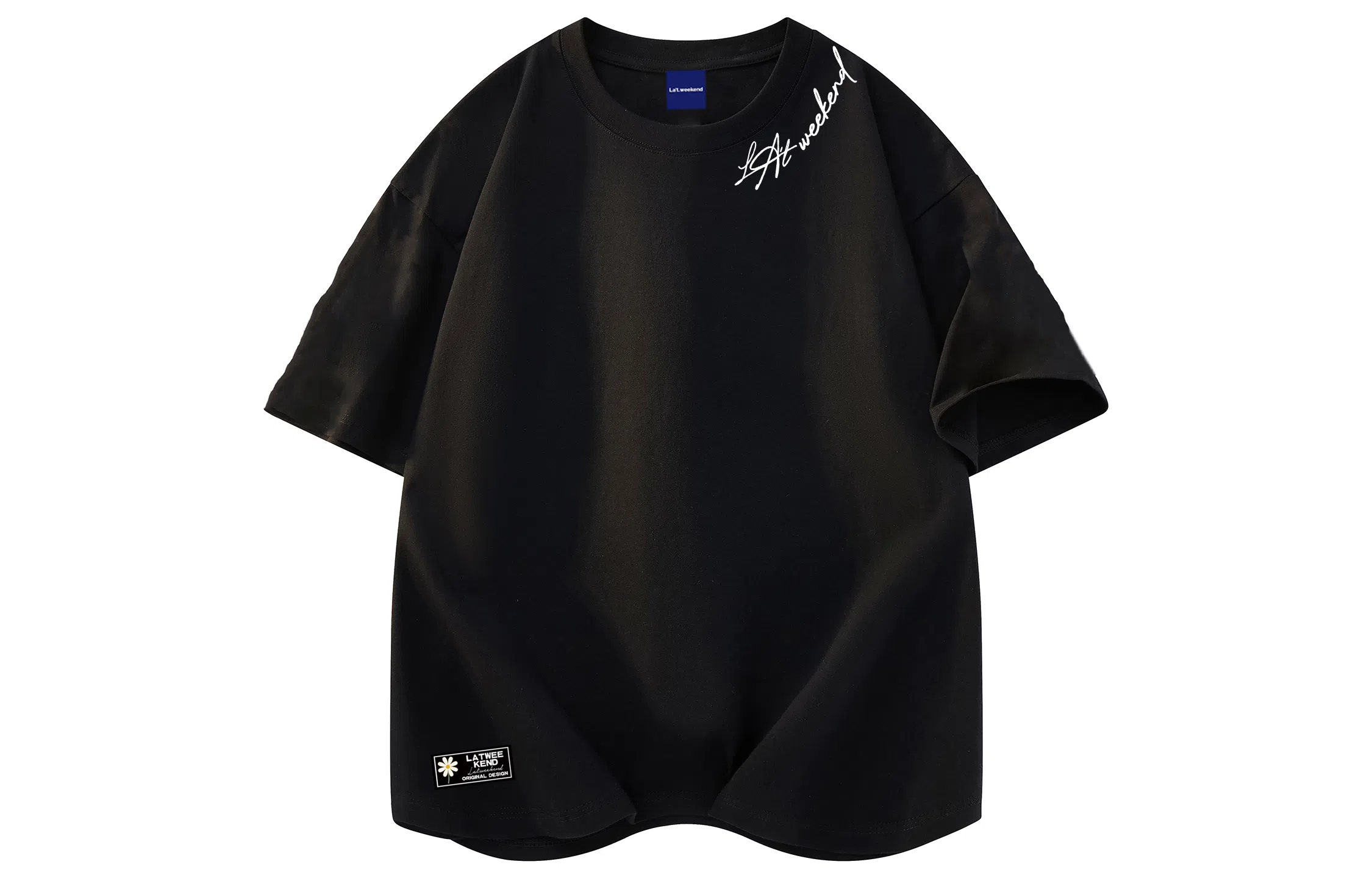 LA'T.WEEKEND LogoT