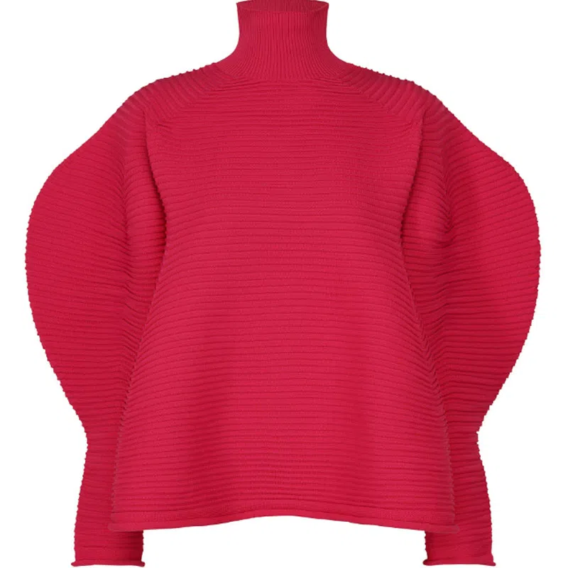 PLEATS PLEASE ISSEY MIYAKE