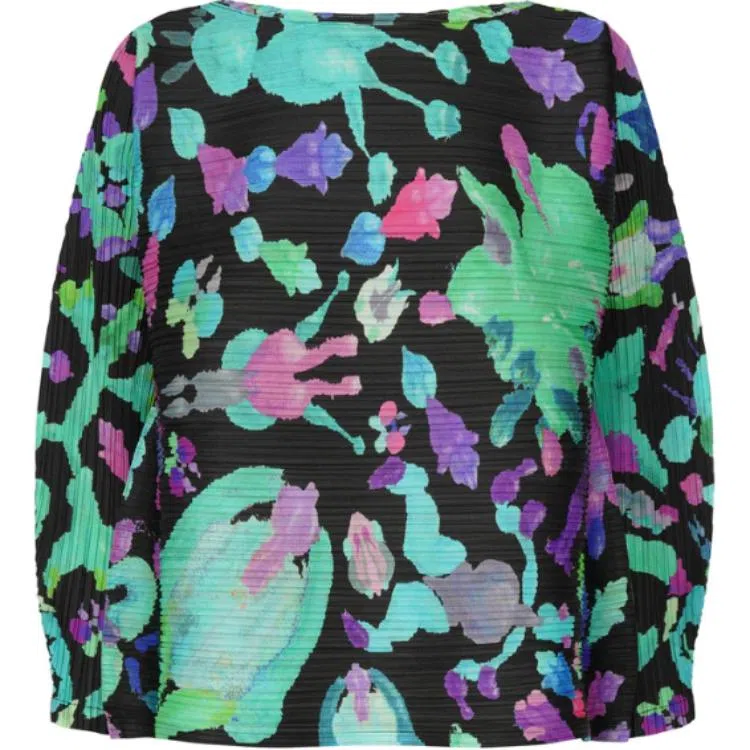 PLEATS PLEASE ISSEY MIYAKE T