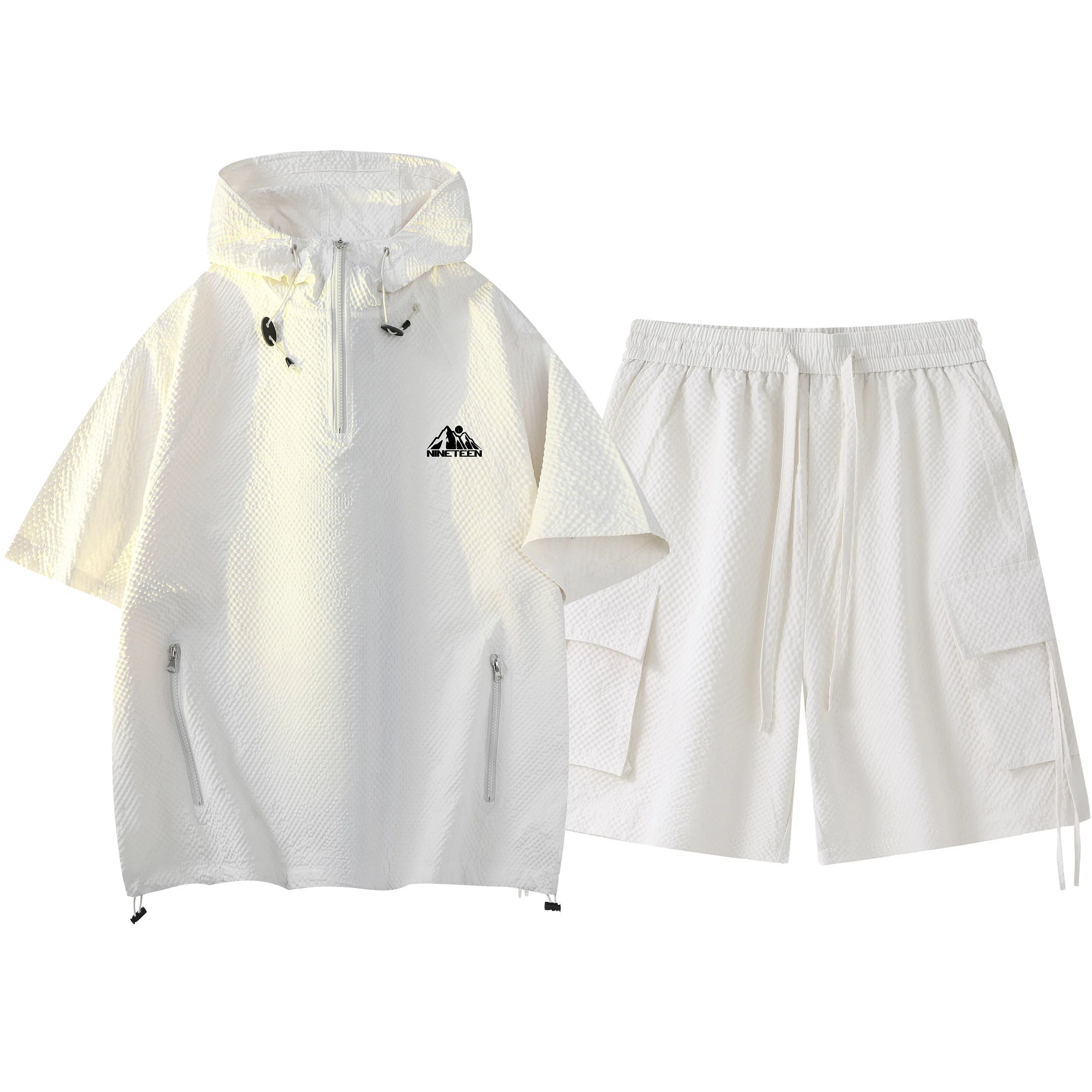 NINETEEN AUTUMN logoT