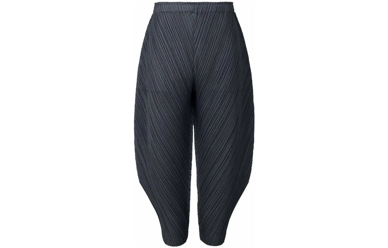 PLEATS PLEASE ISSEY MIYAKE SS22