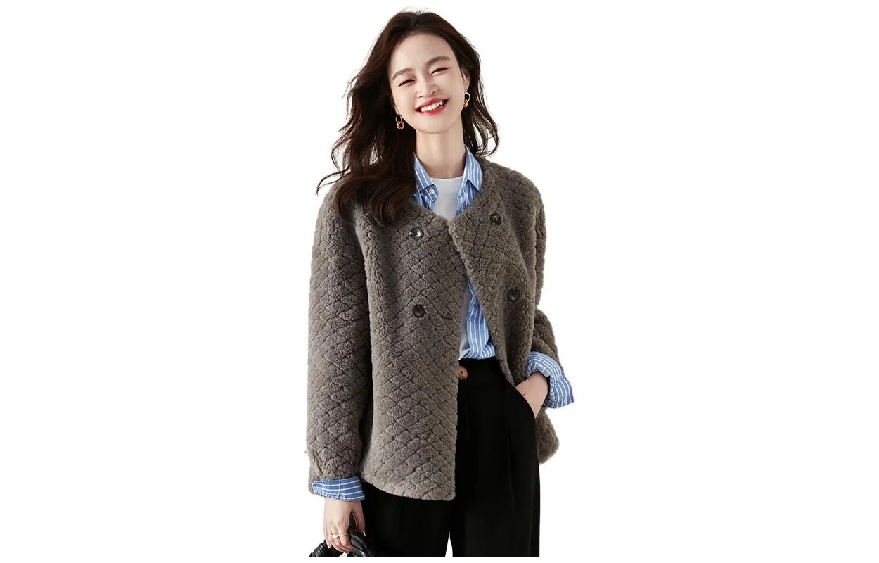 【dme】 纯色圆领纽扣毛毛棉服 女款