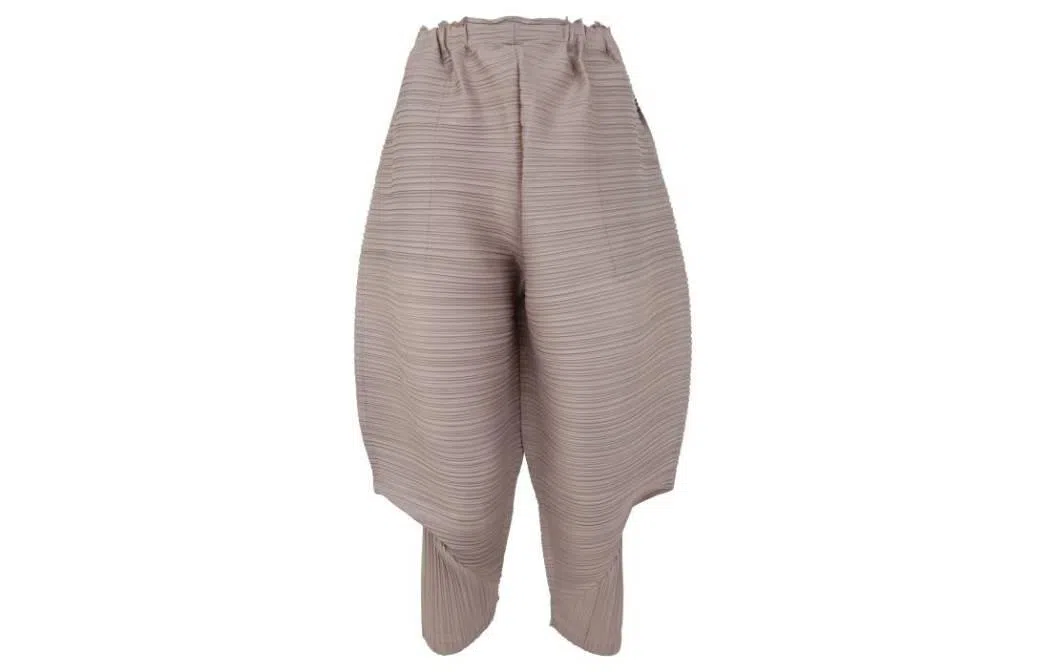 PLEATS PLEASE ISSEY MIYAKE SS23