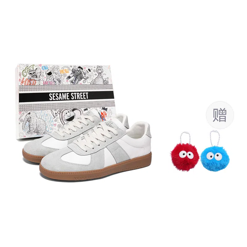 Sesame Street Classic Trainer