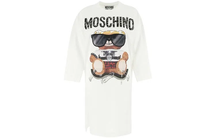 MOSCHINO FW21 Logo
