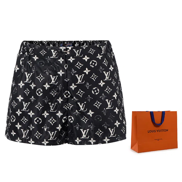 Louis Vuitton LV Logo Shorts Black