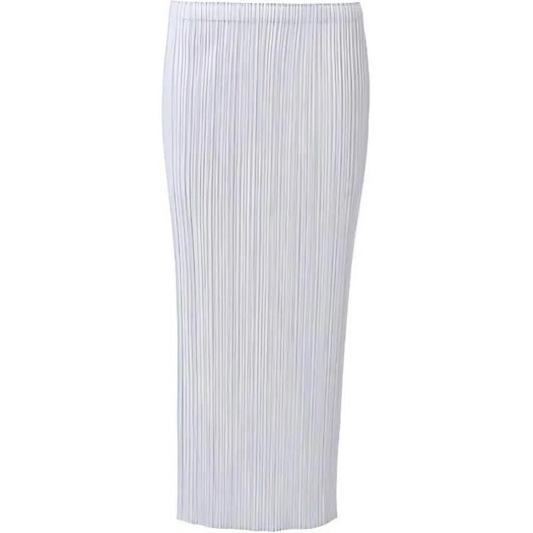 PLEATS PLEASE ISSEY MIYAKE