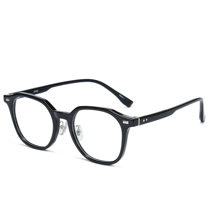 CYXUS TR90