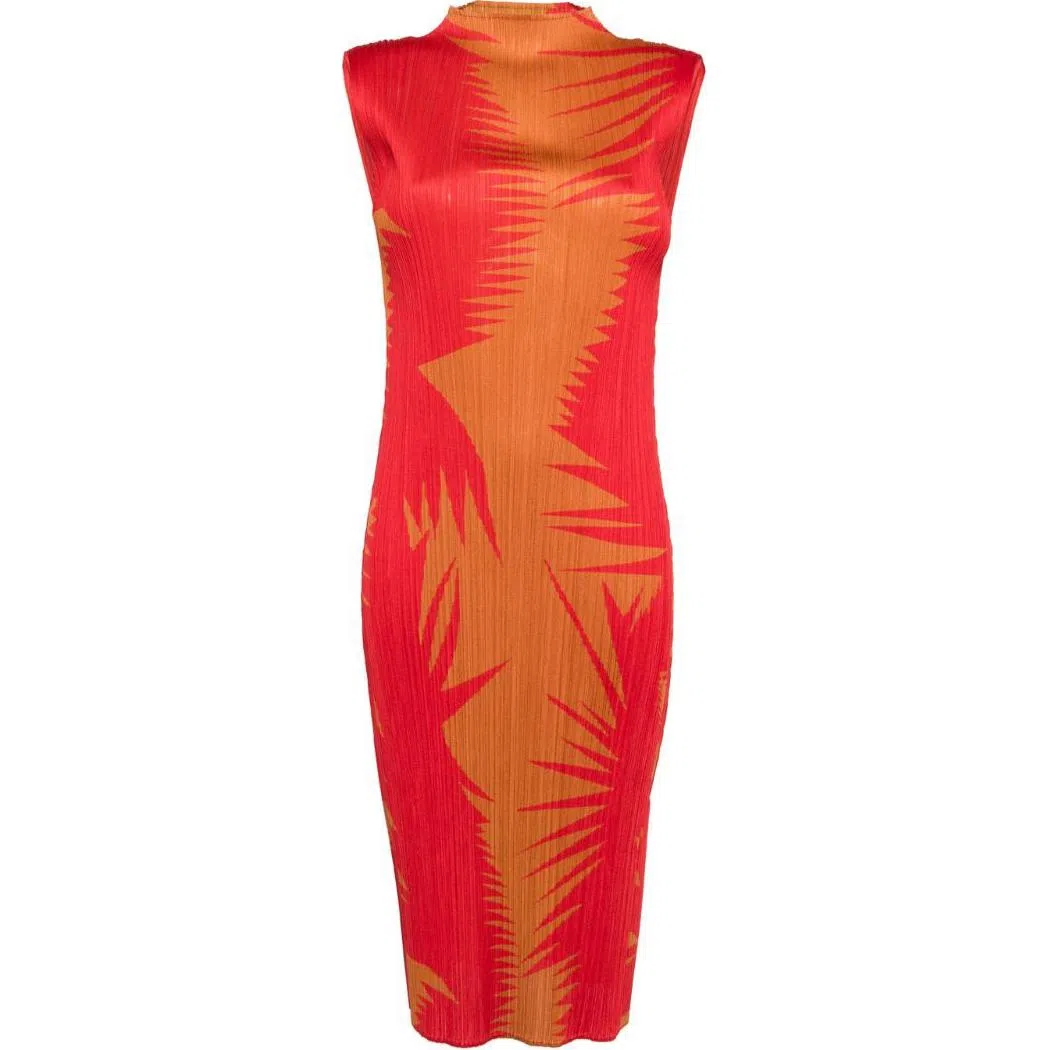 PLEATS PLEASE ISSEY MIYAKE