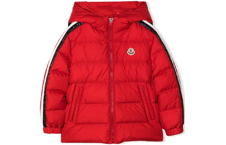 Moncler FW22 Logo
