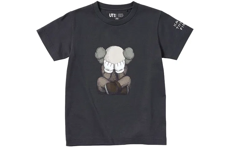 UNIQLO UNIQLO KAWS T