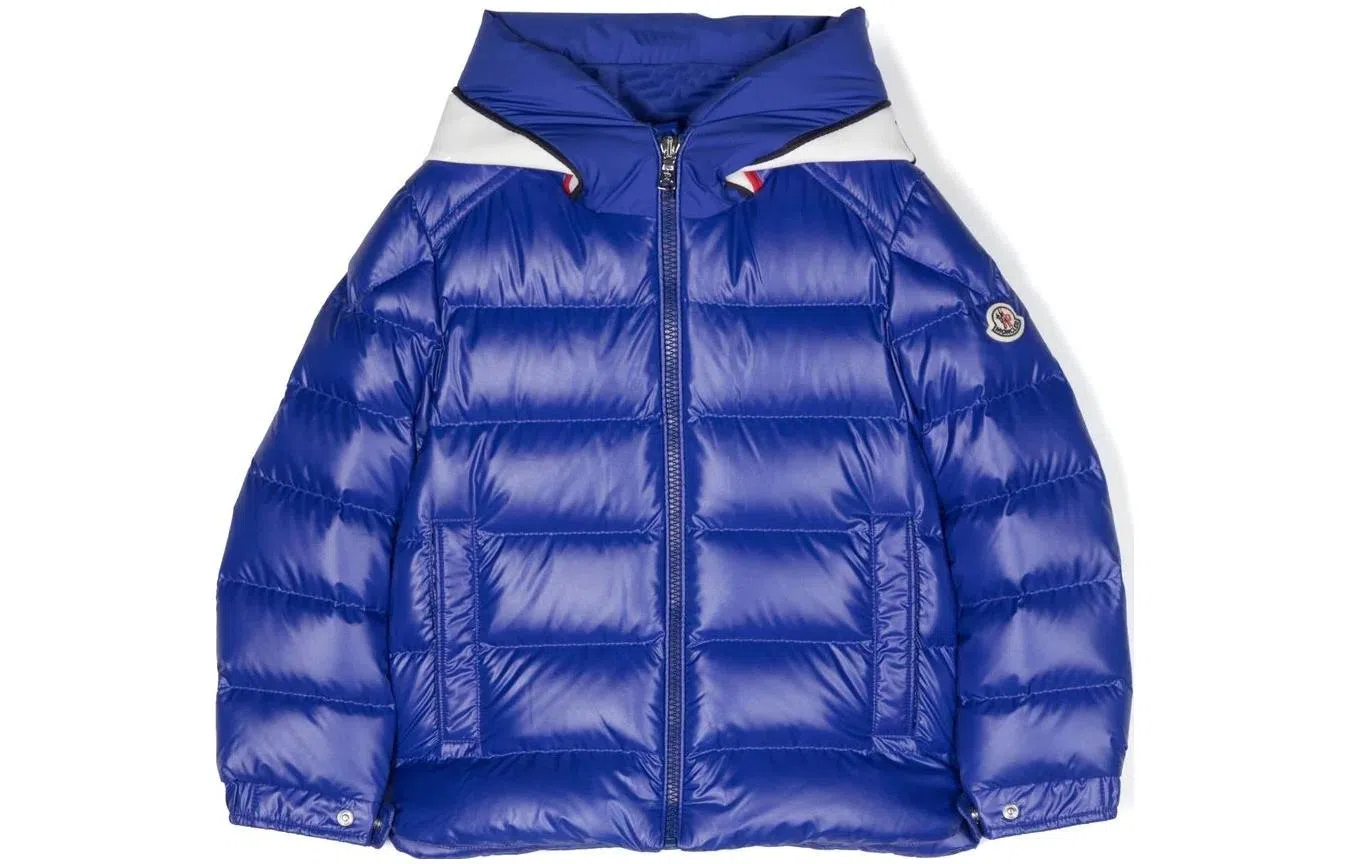 Moncler FW22 Logo