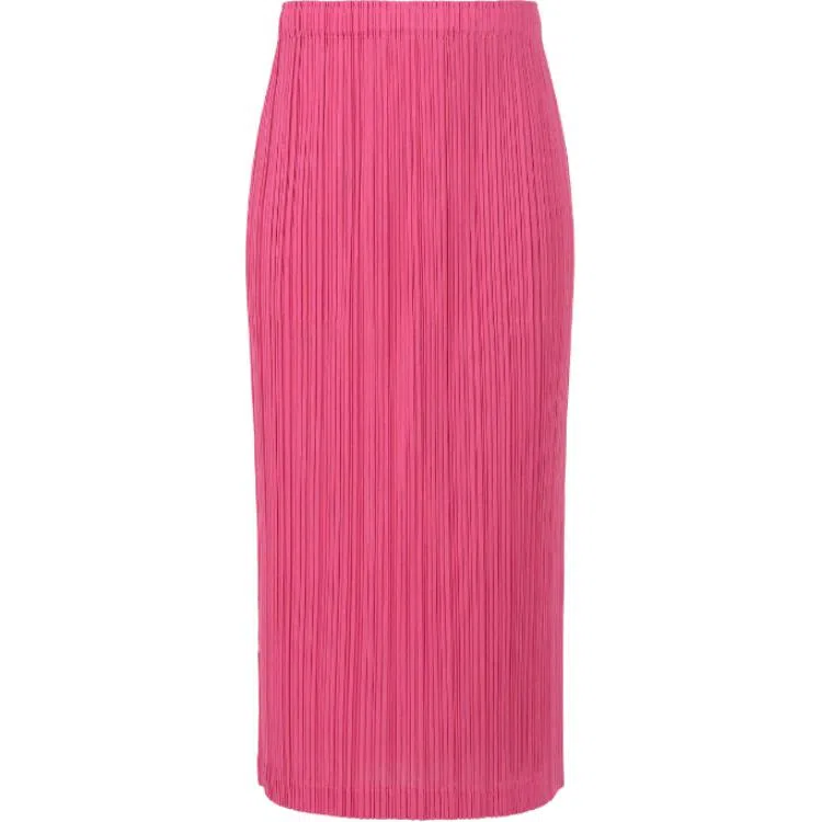 PLEATS PLEASE ISSEY MIYAKE